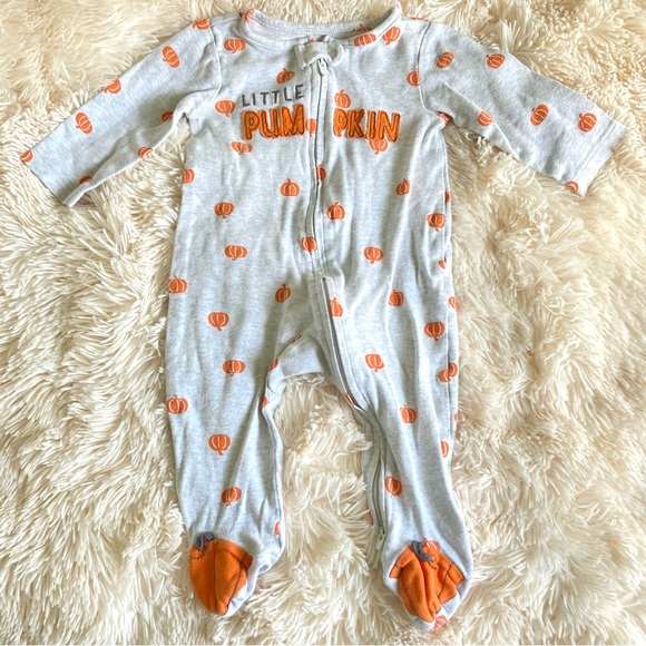 Carter’s Little Pumpkin Footie Pajamas 9 months - Picture 1 of 4